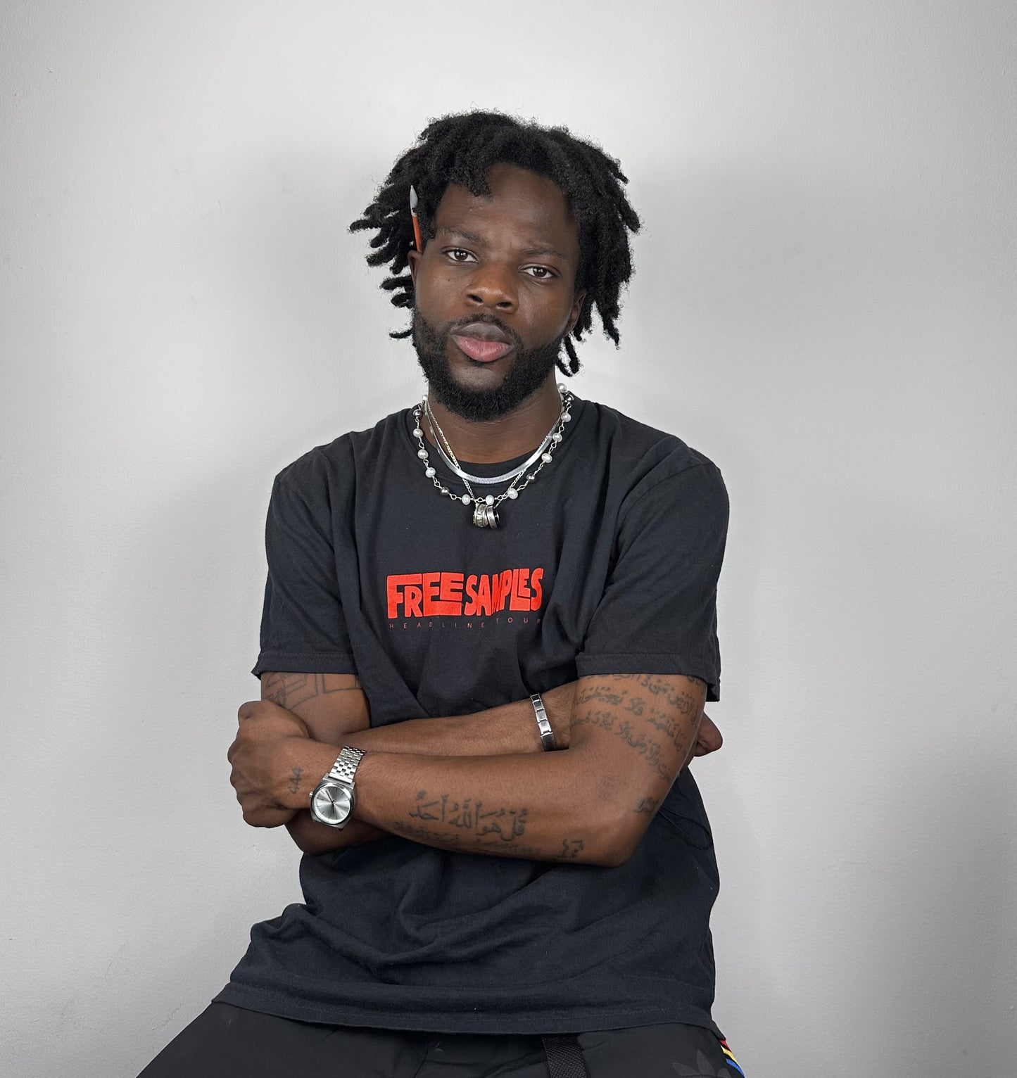 femdot. "FREE SAMPLES" tour tee.